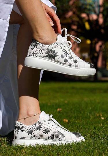 Women Vegan Leather White Platform Sneakers - Fluffy - 2