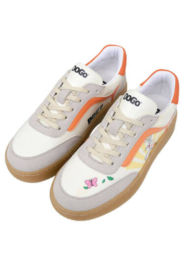 Women Vegan Leather White Sneakers - Warner Bros Looney Tunes Bugs Bunny Hop into Nature Tasarım - 2