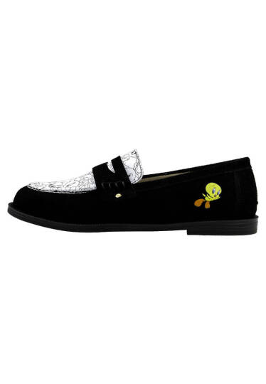 Women's Vegan Leather Black Loafers - Warner Bros Looney Tunes Tweety Design - 2